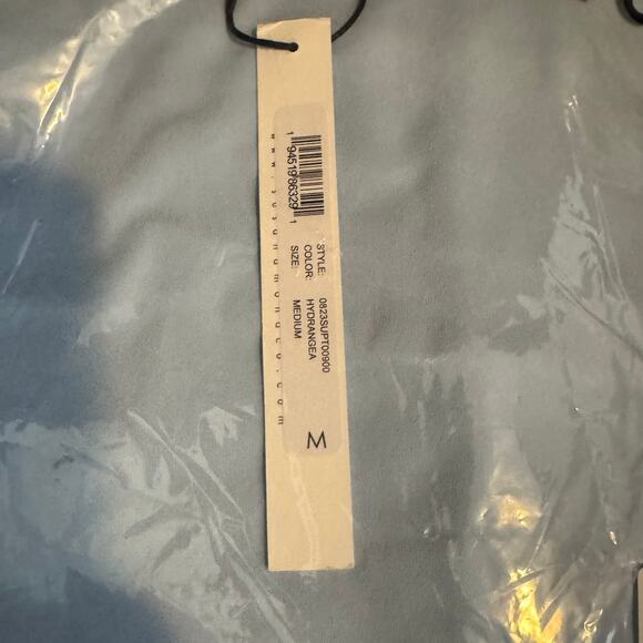 Susana Monaco Sleeveless V-Strap Top 8" in Blue NWT Size Medium - Picture 8 of 9